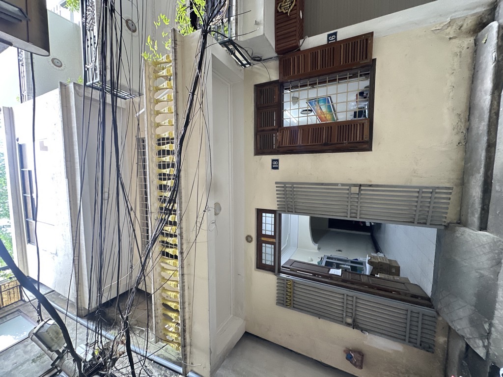 Bán nhà Nguyễn Phúc Lai - diện tích 65m2 4 tầng - Ô tô vào nhà - giá 26,8 tỷ