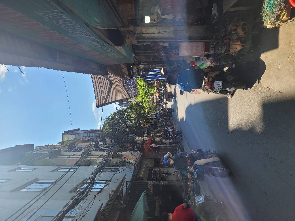 Bán nhà Vương Thừa Vũ - diện tích 123m2 7 tầng - DÒNG TIỀN SÁT PHỐ - giá 36 tỷ