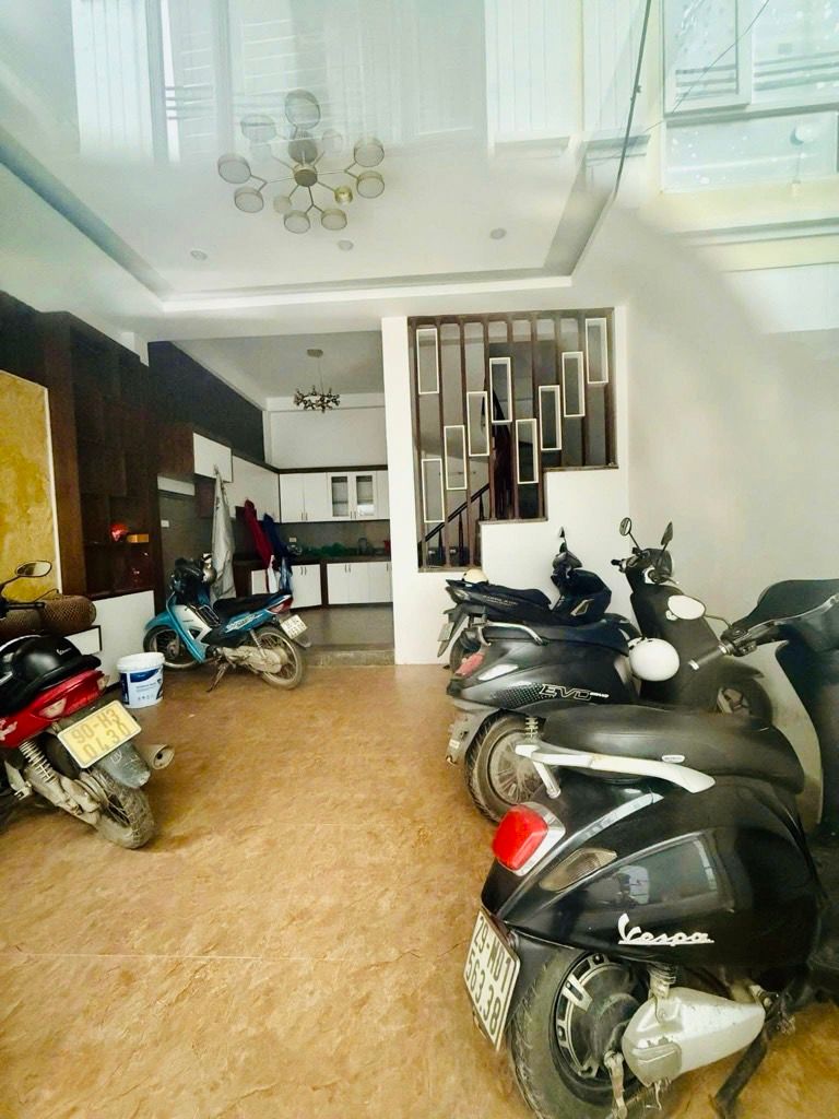 Bán nhà Nam Dư - diện tích 50m2 4 tầng - Lô góc hiếm - giá 6,1 tỷ