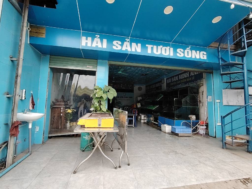 Bán nhà Tam Trinh - diện tích 160m2 2 tầng - Mặt phố, vỉa hè rộng - giá 32 tỷ