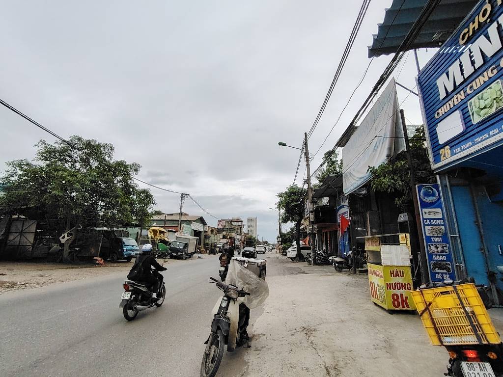 Bán nhà Tam Trinh - diện tích 160m2 2 tầng - Mặt phố, vỉa hè rộng - giá 32 tỷ