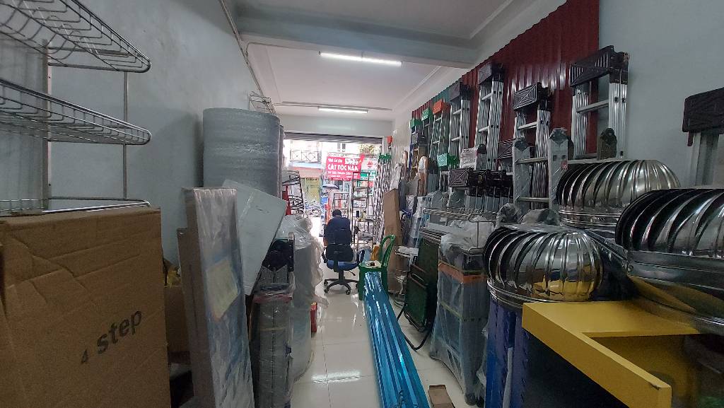 Bán nhà Đê La Thành - diện tích 204m2 3 tầng - Mảnh đất vàng - giá 102 tỷ