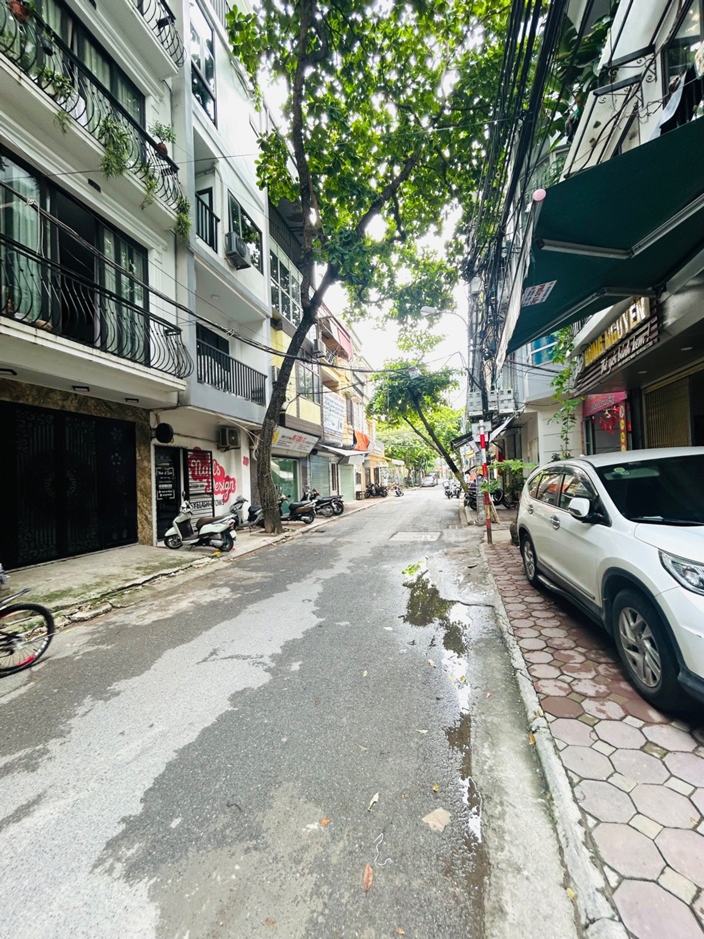 Bán nhà Trương Định - diện tích 50m2 7 tầng - Mặt ngõ kinh doanh, gara ô tô - giá 24,5 tỷ