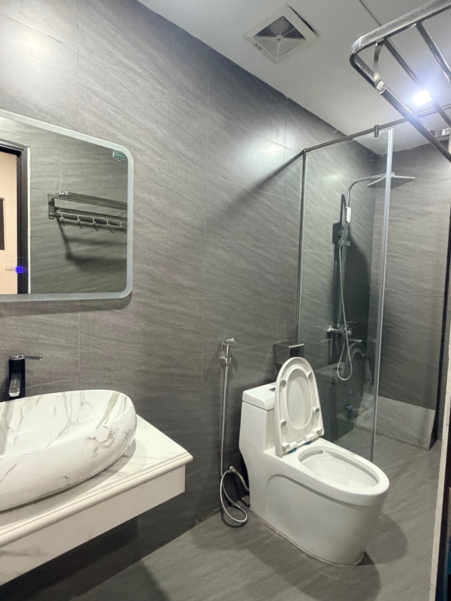 Bán nhà Trần Khát Chân - diện tích 30m2 5 tầng - Ngõ 281 - giá 9,8 tỷ