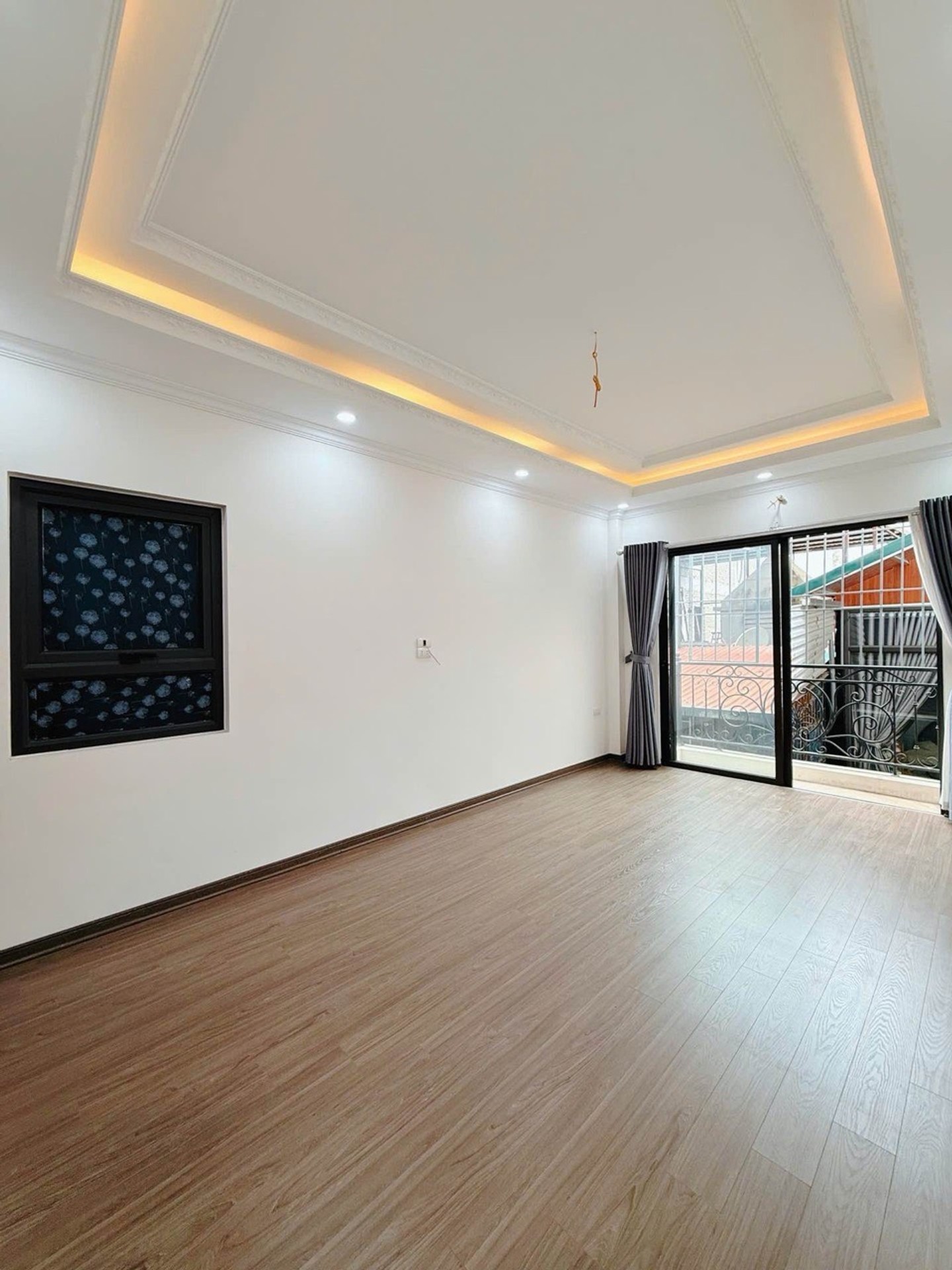 Bán nhà Trần Khát Chân - diện tích 30m2 5 tầng - Ngõ 281 - giá 9,8 tỷ