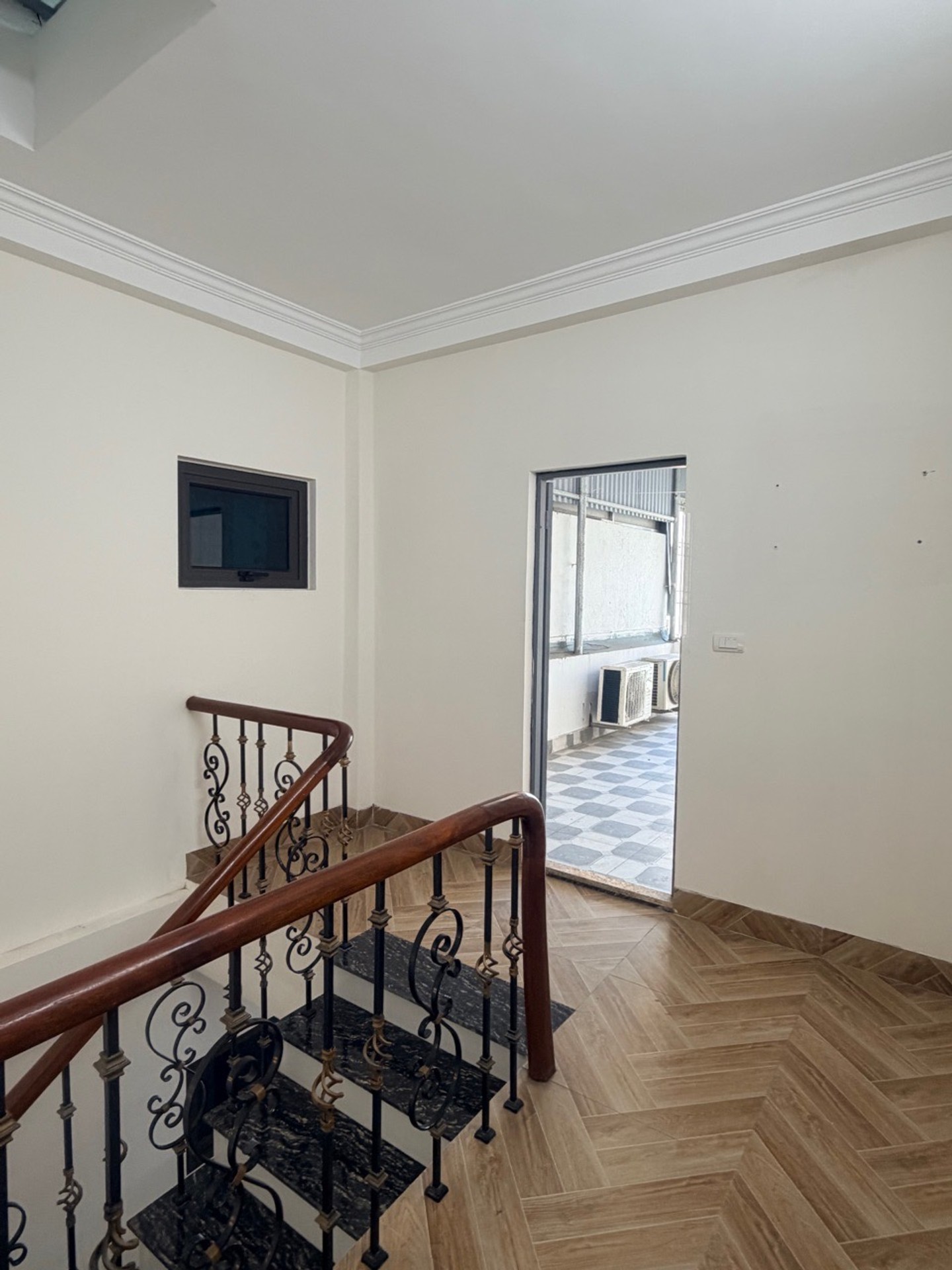 Bán nhà Trần Khát Chân - diện tích 30m2 5 tầng - Ngõ 281 - giá 9,8 tỷ