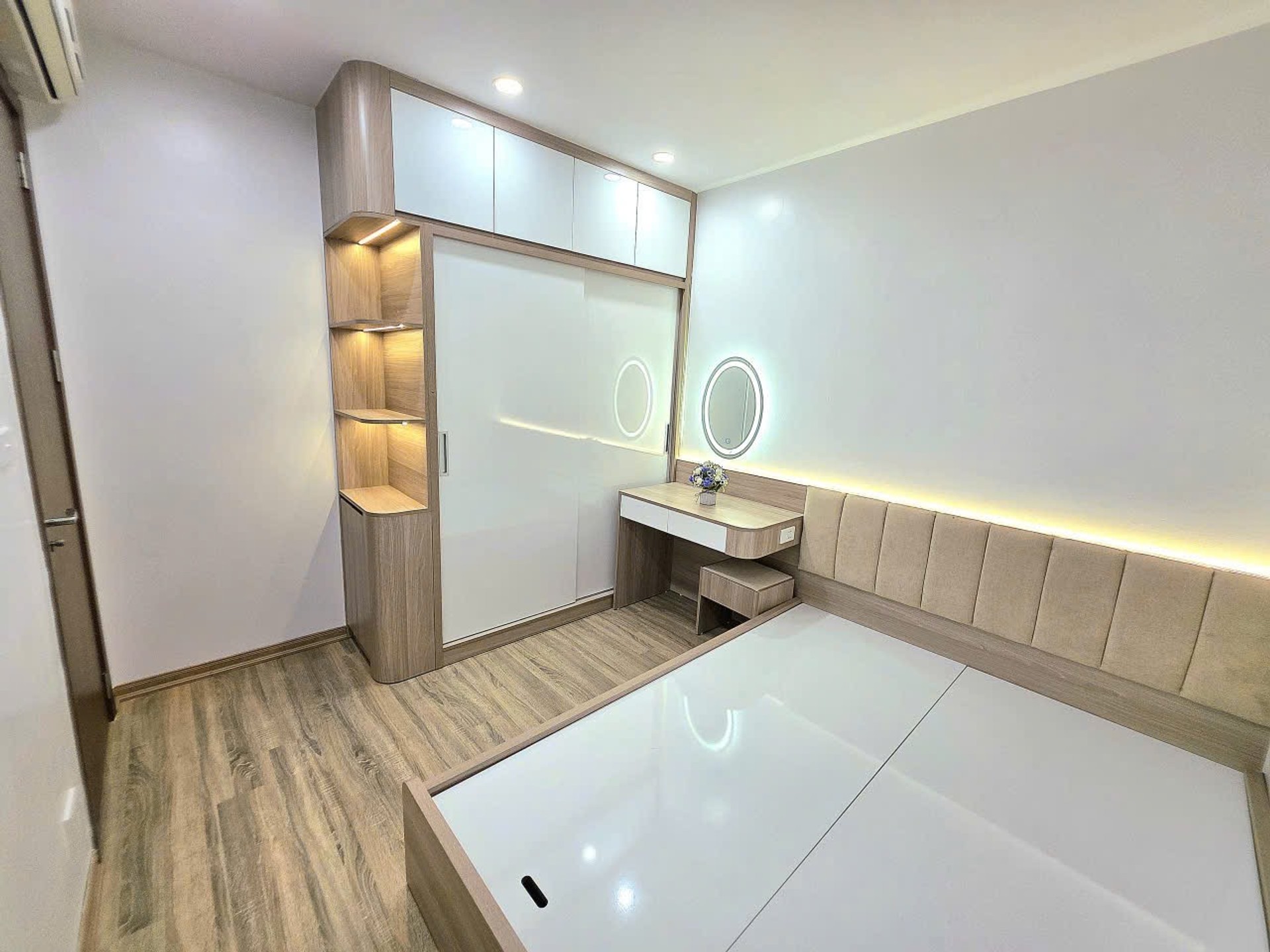 Bán nhà Nơ1B Linh Đàm - diện tích 61m2 1 tầng - Cực hiếm - giá 5,3 tỷ