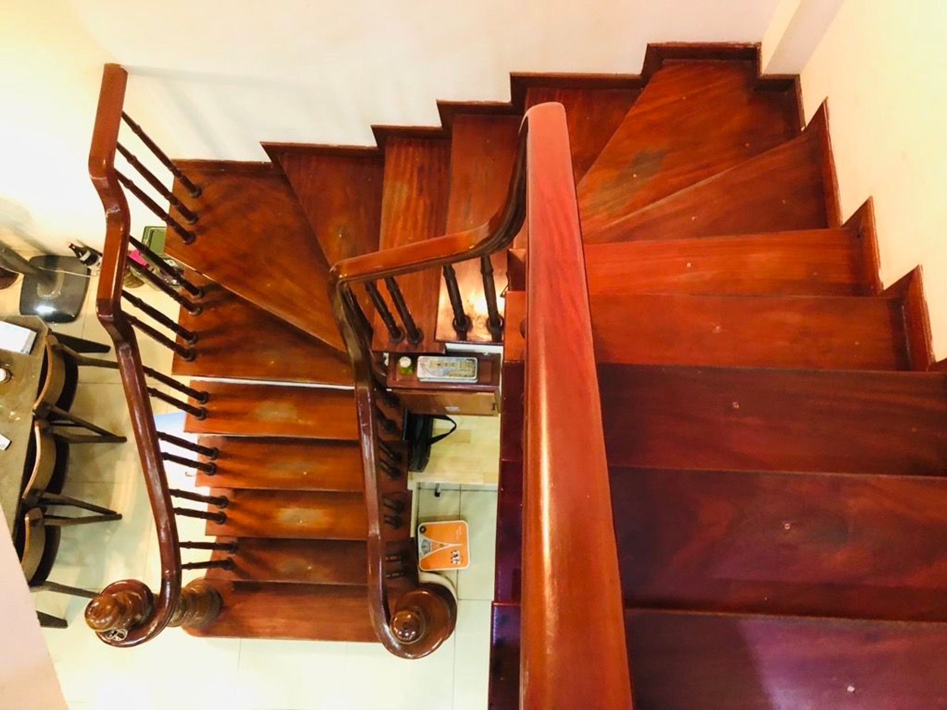 Bán nhà Thúy Lĩnh - diện tích 52m2 4 tầng - ô tô tránh - giá 8 tỷ
