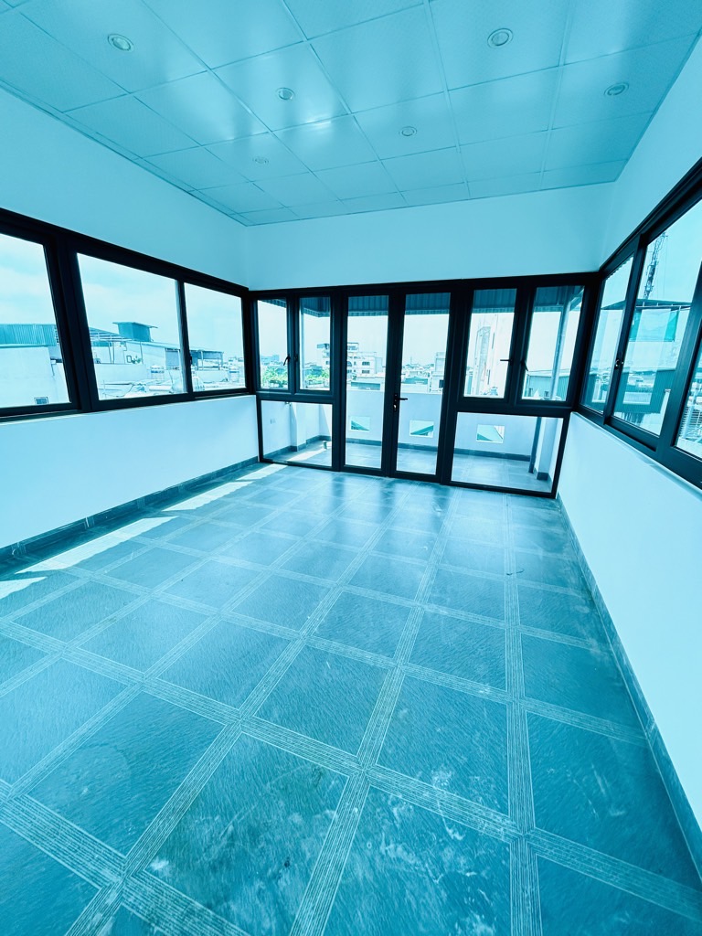 Bán nhà Nam Dư - diện tích 45m2 6 tầng - Ô TÔ ĐỖ CỬA - giá 11,5 tỷ