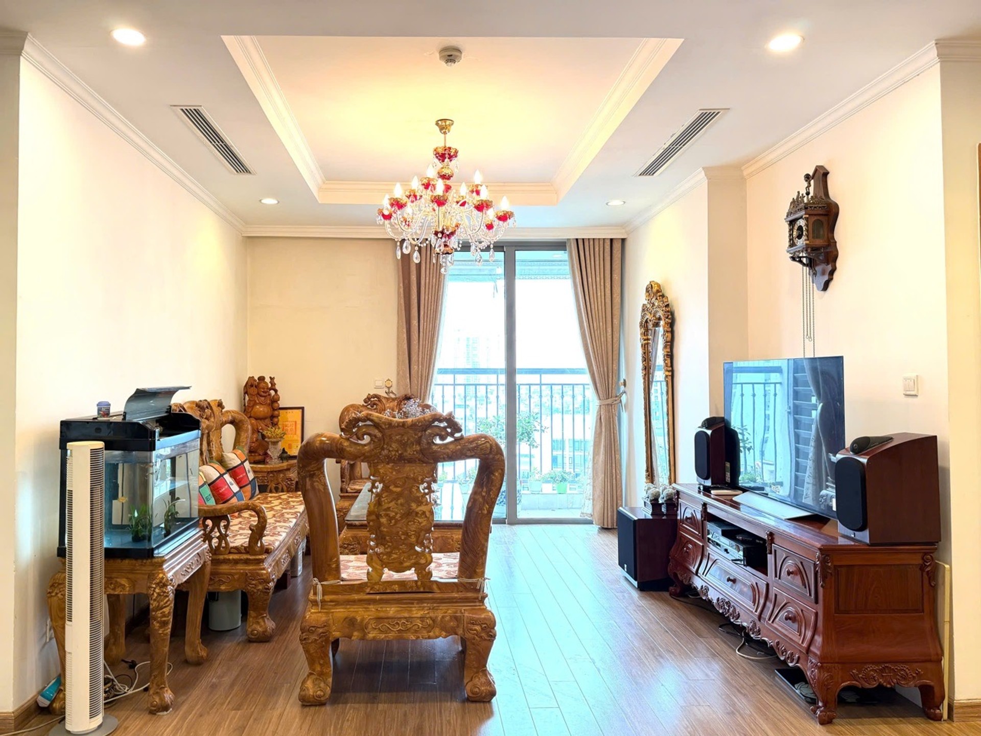 Bán nhà Lĩnh Nam - diện tích 130m2 10 tầng - Nhà đẹp hiếm có - giá 20,7 tỷ