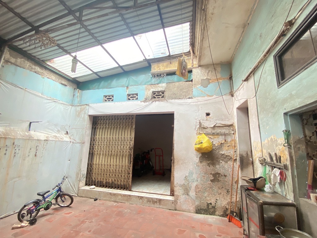 Bán nhà Nguyễn Đức Cảnh - diện tích 70m2 1 tầng - Nhà mặt phố - giá 18 tỷ