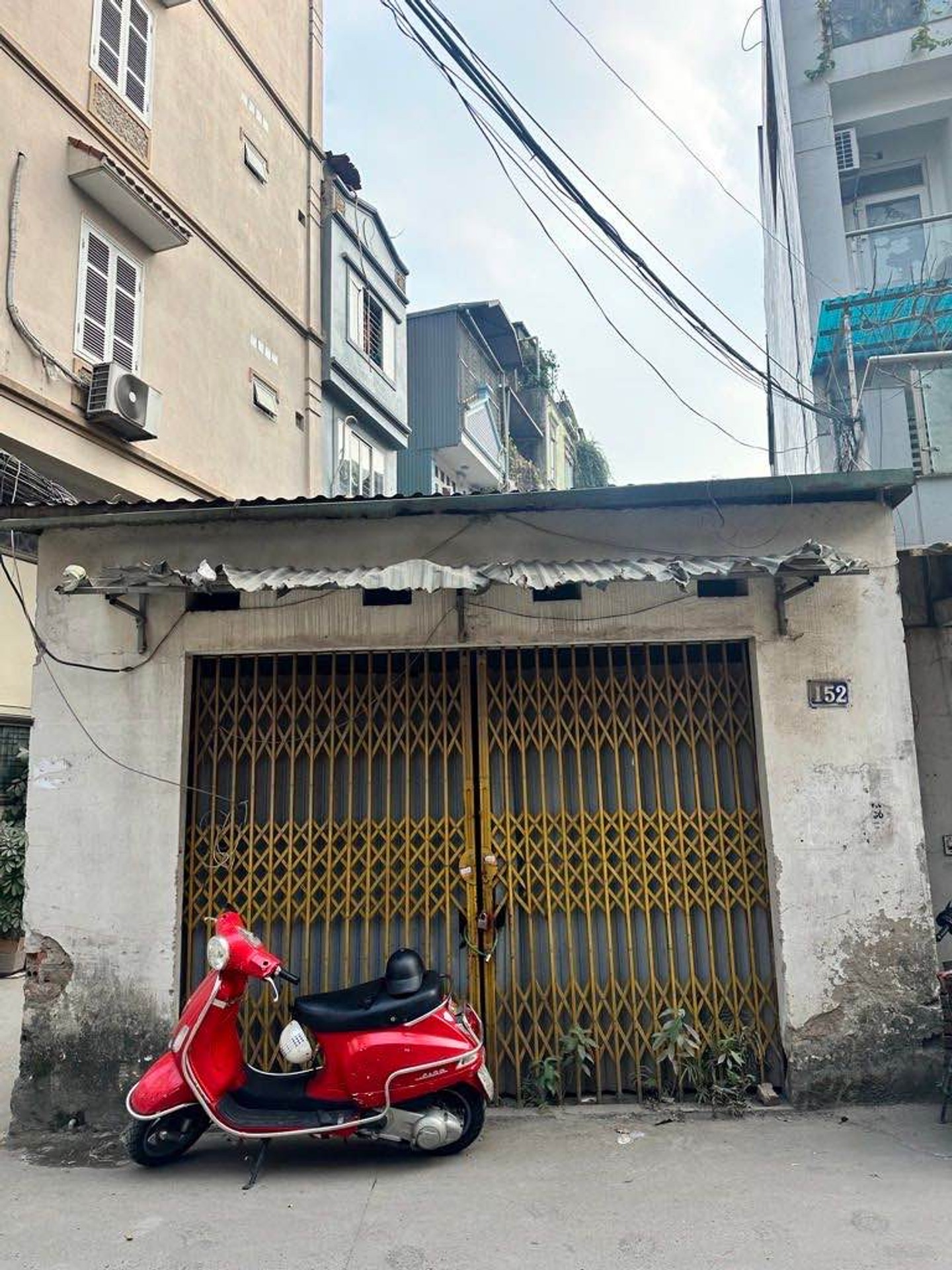 Bán nhà Giải Phóng - diện tích 124m2 1 tầng - LÔ GÓC 3 MẶT TIỀN - giá 18 tỷ