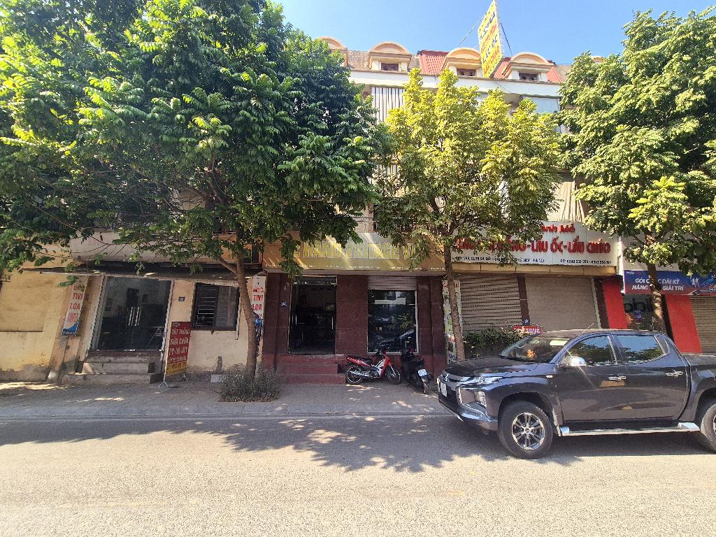 Bán nhà Sa Đôi - diện tích 90m2 4 tầng - SIÊU PHẨM MẶT PHỐ - giá 25,5 tỷ