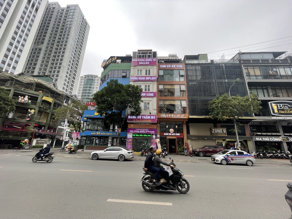 Bán nhà Nguyễn Tuân - diện tích 71.5m2 6 tầng - 2 mặt thoáng - giá 14,3 tỷ