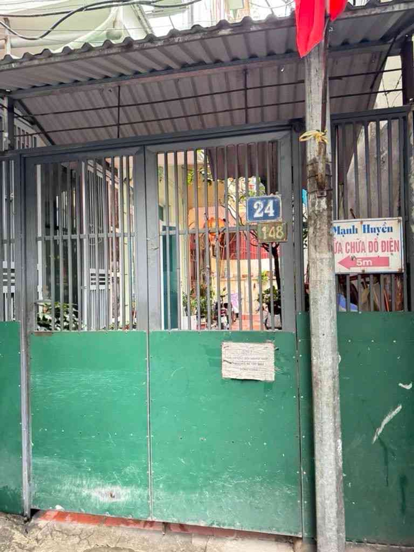 Bán nhà Hoàng Mai - diện tích 40m2 3 tầng - Ô TÔ ĐỖ GẦN - giá 6,9 tỷ