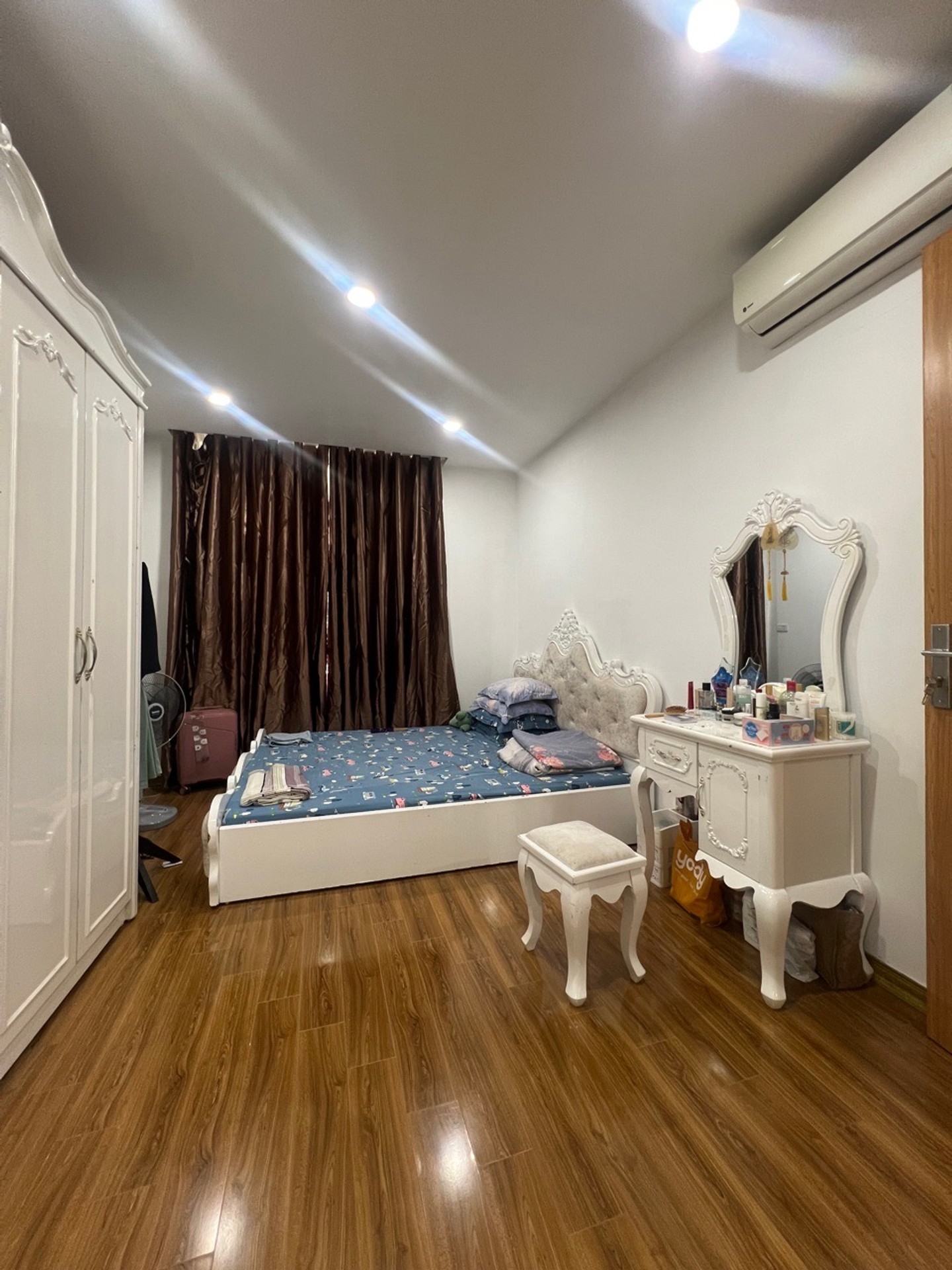 Bán nhà Vĩnh Tuy - diện tích 66m2 18 tầng - Căn Hộ Mới Đẹp - giá 6,2 tỷ