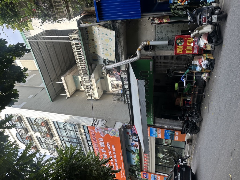 Bán nhà Minh Khai - diện tích 67m2 2 tầng - Mặt tiền cực rộng - giá 28,5 tỷ