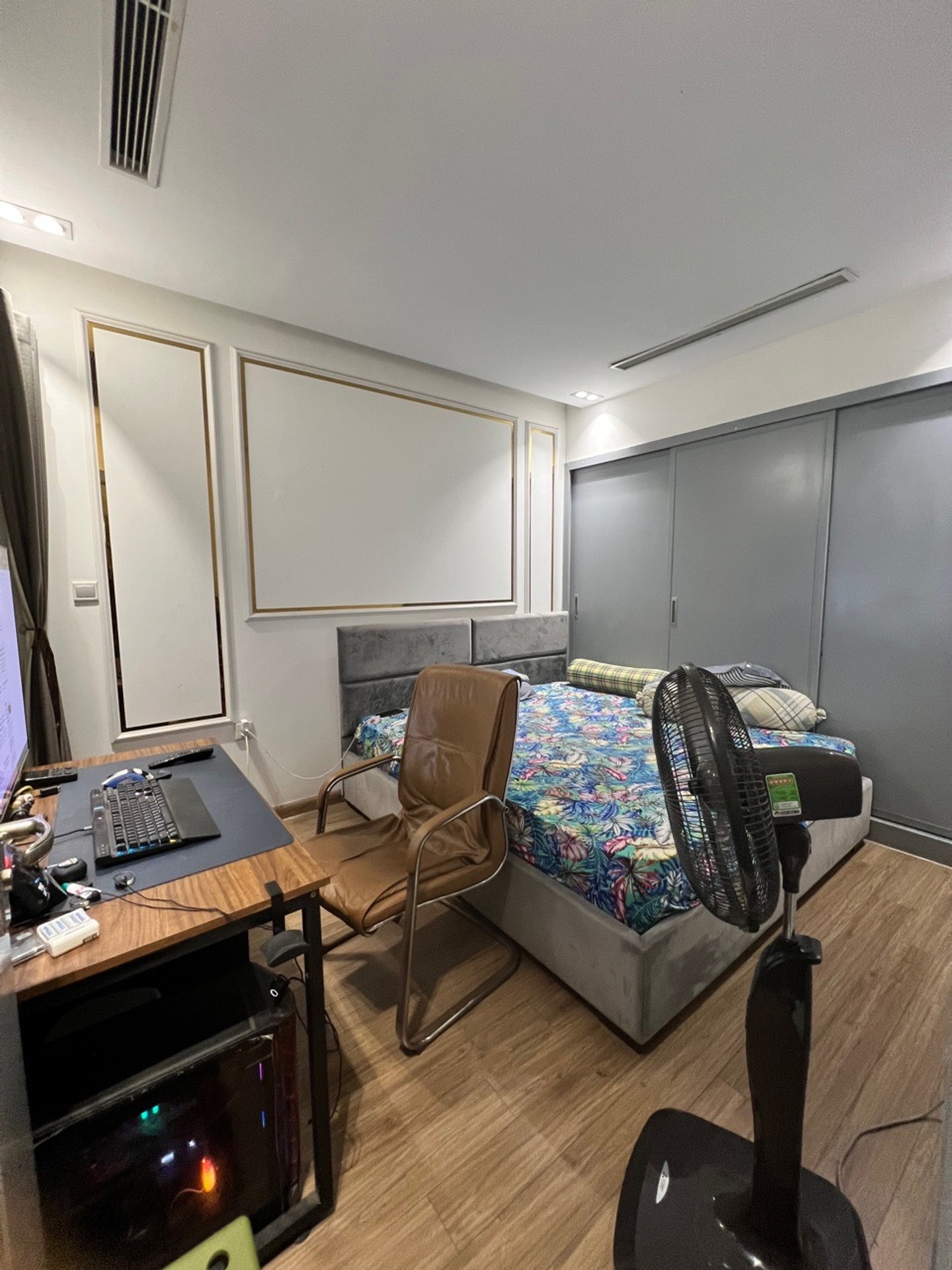 Bán nhà Park 2 - diện tích 74m2 24 tầng - Cực hiếm - giá 10,1 tỷ