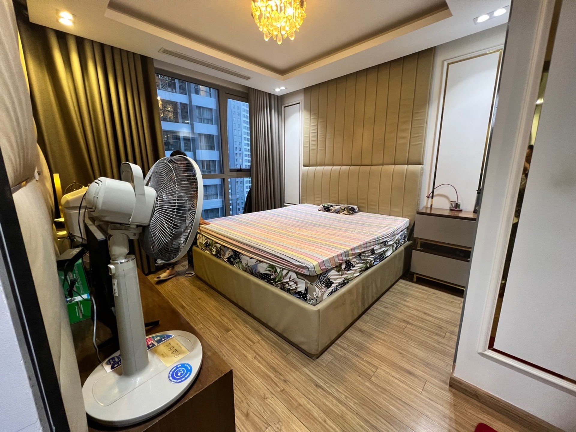 Bán nhà Park 2 - diện tích 74m2 24 tầng - Cực hiếm - giá 10,1 tỷ