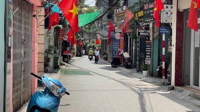 Bán nhà Hoàng Văn Thái - diện tích 96m2 6 tầng - ô tô tải đỗ cửa - giá 35 tỷ