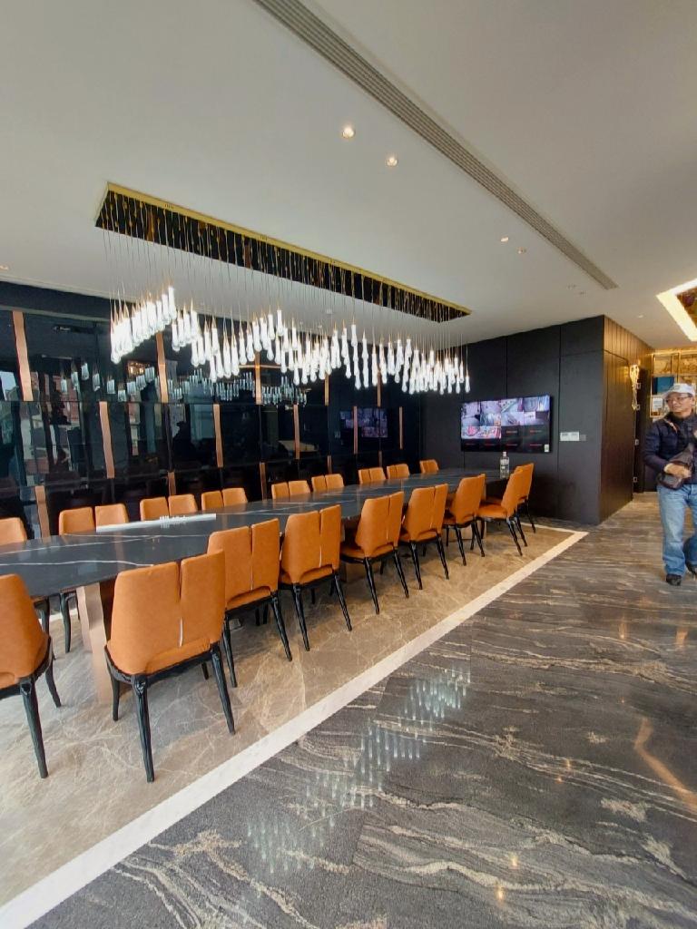 Bán nhà Nguyễn Cảnh Dị - diện tích 166m2 9 tầng - Lô góc - giá 135 tỷ