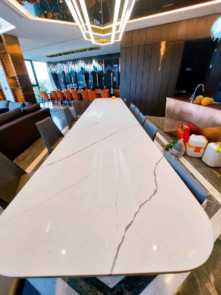 Bán nhà Nguyễn Cảnh Dị - diện tích 166m2 9 tầng - Lô góc - giá 135 tỷ