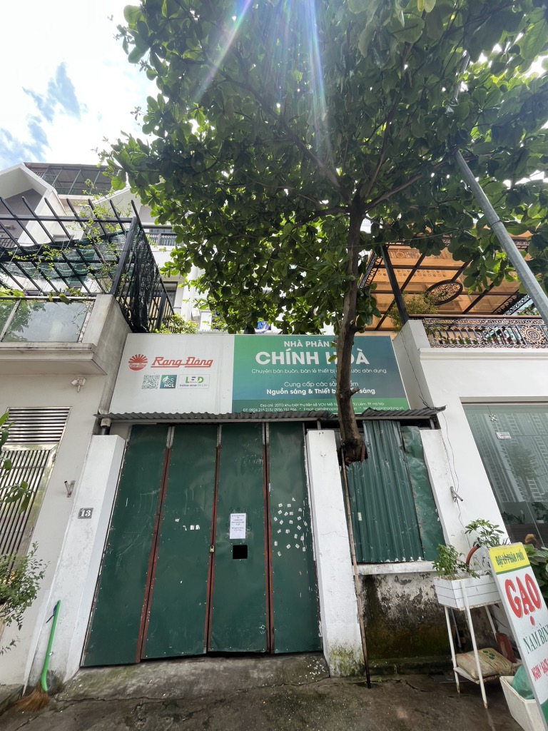 Bán nhà Lương Thế Vinh - diện tích 90m2 4 tầng - Vị trí đắc địa gần Vinhomes Green Bay - giá 34 tỷ