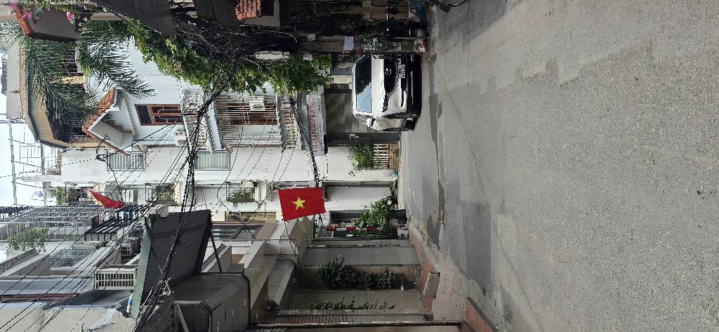 Bán nhà Tân Mai - diện tích 100m2 3 tầng - Mặt ngõ thông đường ôtô tránh - giá 25 tỷ