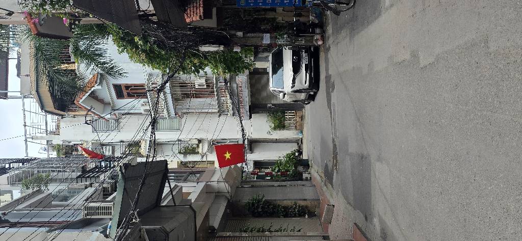 Bán nhà Tân Mai - diện tích 100m2 3 tầng - Mặt ngõ thông đường ôtô tránh - giá 25 tỷ