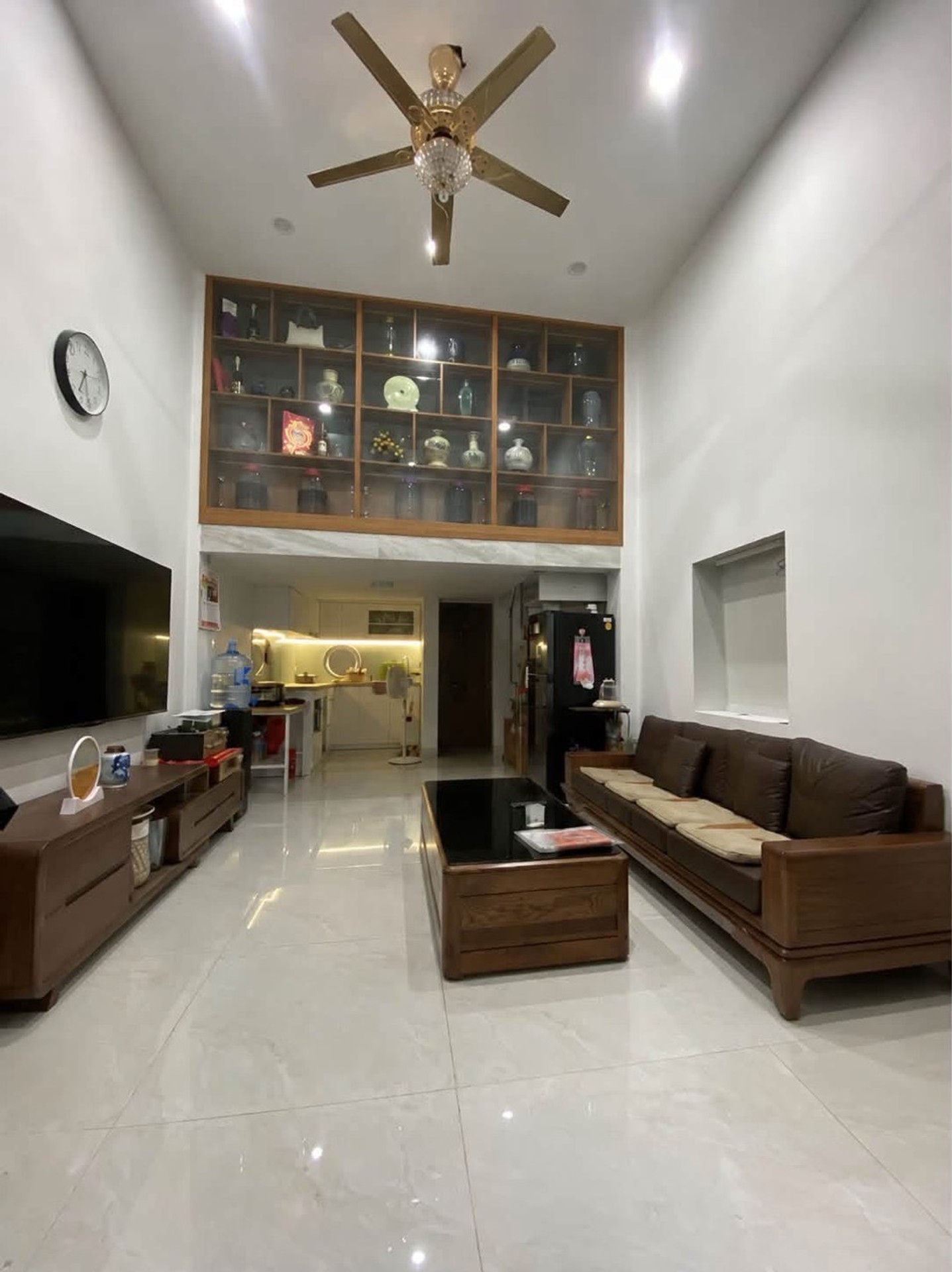 Bán nhà Tân Mai - diện tích 30m2 3 tầng - ô tô tránh - giá 4,8 tỷ