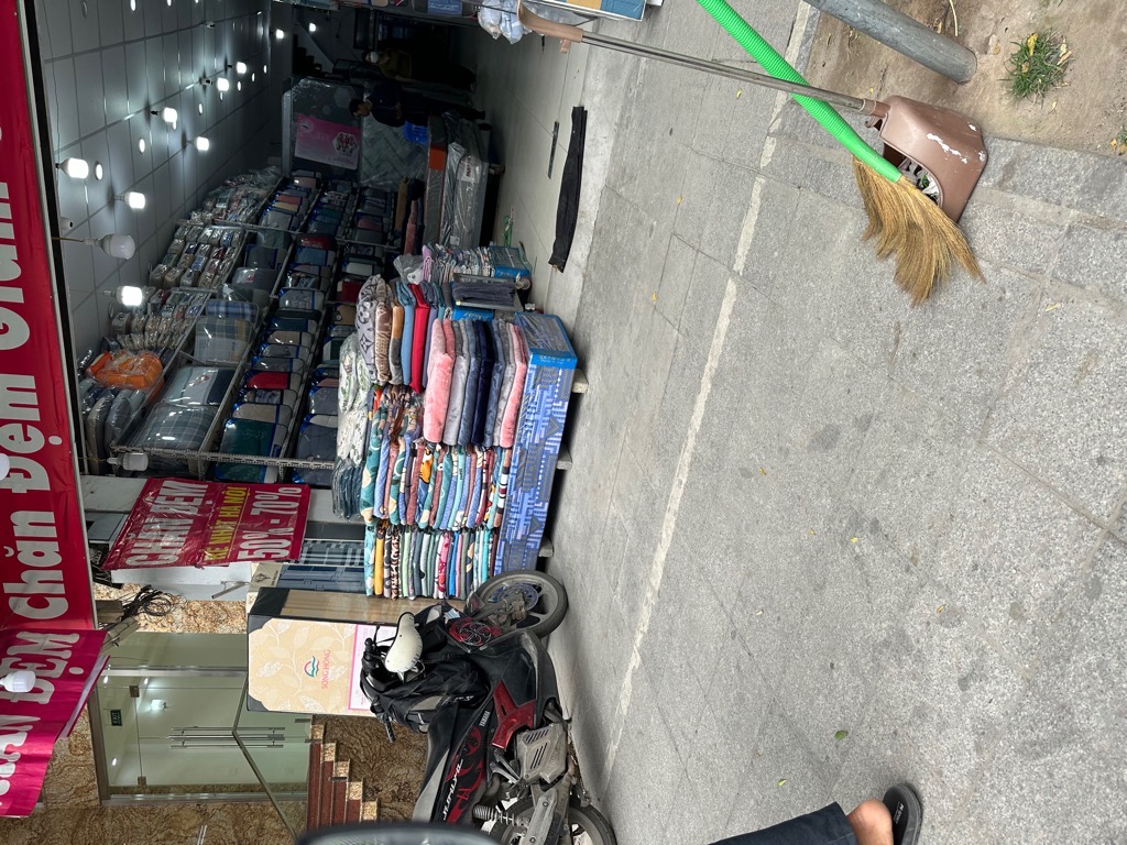 Bán nhà Nguyễn Lương Bằng - diện tích 114m2 5 tầng - Mặt phố kinh doanh sầm uất - giá 57 tỷ