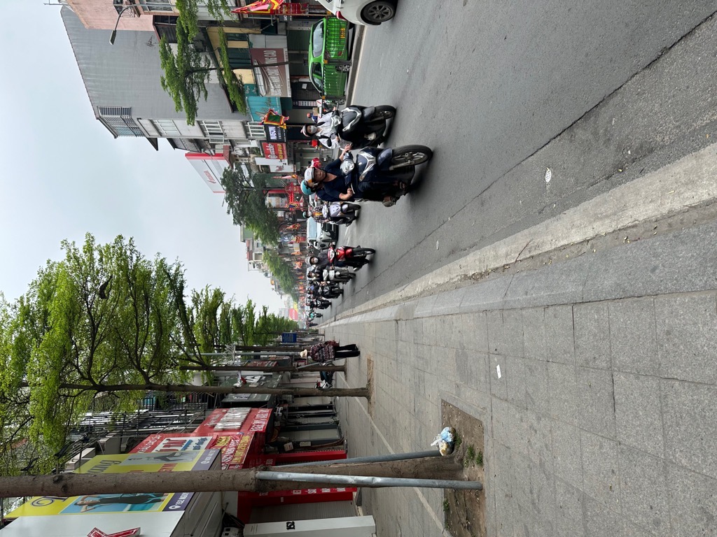 Bán nhà Nguyễn Lương Bằng - diện tích 114m2 5 tầng - Mặt phố kinh doanh sầm uất - giá 57 tỷ