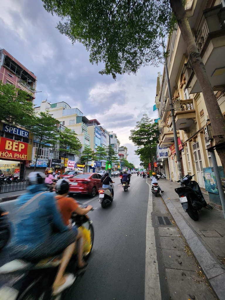 Bán nhà Nguyễn Lương Bằng - diện tích 114m2 5 tầng - Mặt phố kinh doanh sầm uất - giá 57 tỷ