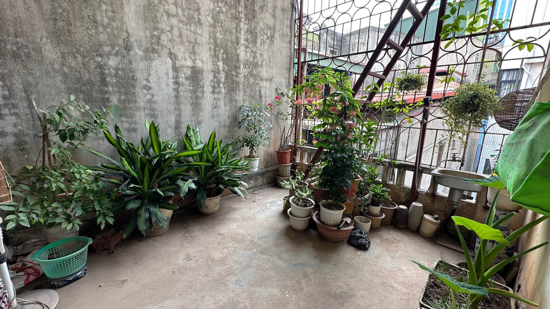 Bán nhà Minh Khai - diện tích 39m2 3 tầng - Đầu tư giữ tiền hoặc xây CCMN - giá 8,8 tỷ