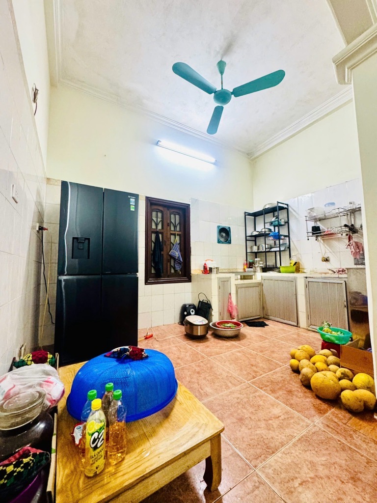 Bán nhà Đại Lộ Thăng Long - diện tích 118m2 3 tầng - ô tô tránh - giá 37,7 tỷ