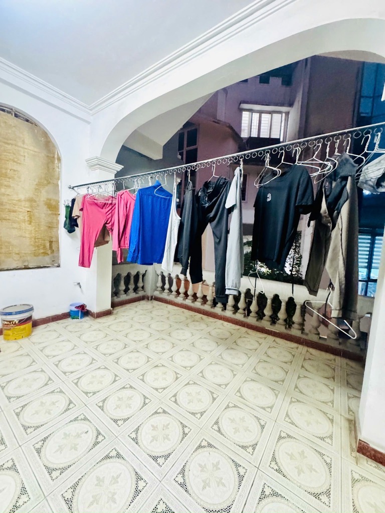 Bán nhà Đại Lộ Thăng Long - diện tích 118m2 3 tầng - ô tô tránh - giá 37,7 tỷ