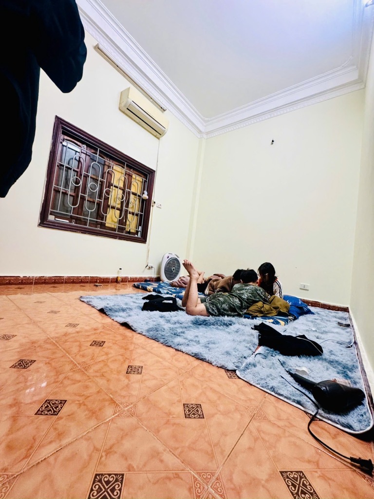 Bán nhà Đại Lộ Thăng Long - diện tích 118m2 3 tầng - ô tô tránh - giá 37,7 tỷ