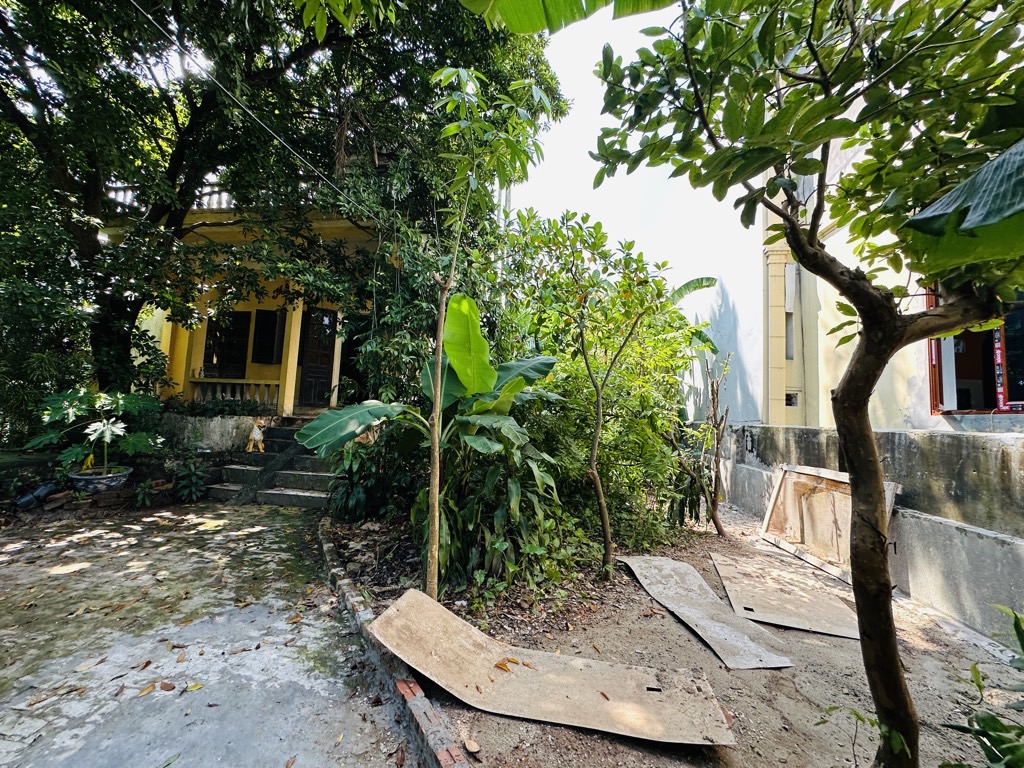 Bán nhà Yên Mỹ - diện tích 416m2 0 tầng - Đất 44 tỷ