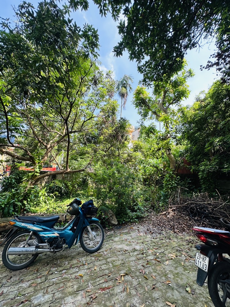 Bán nhà Yên Mỹ - diện tích 416m2 0 tầng - Đất 44 tỷ