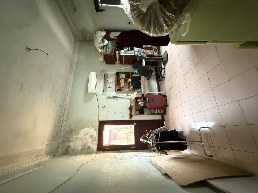 Bán nhà Ngọc Hồi - diện tích 99m2 4 tầng - LÔ GÓC - 1 MẶT PHỐ 1 MẶT NGÕ – ĐẤT QUÂN ĐỘI – VỈA HÈ MÊNH MÔNG – KINH DOANH SẦM UẤT - giá 30 tỷ