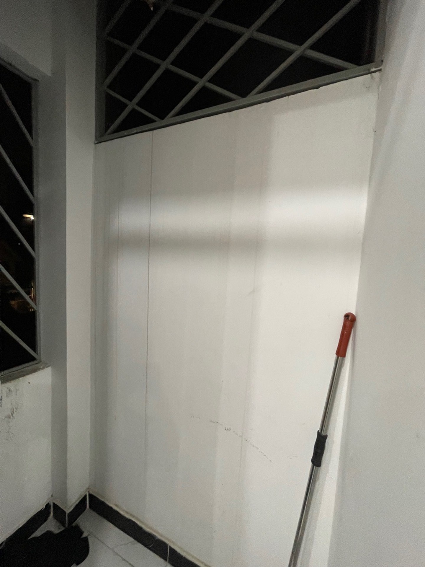 Bán nhà Giáp Nhị - diện tích 65m2 7 tầng - Lô góc 3 mặt thoáng - giá 18,5 tỷ