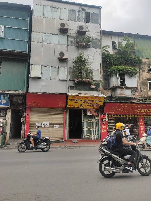 Bán nhà Lê Duẩn - diện tích 191m2 4 tầng - Ô tô tránh - giá 85 tỷ