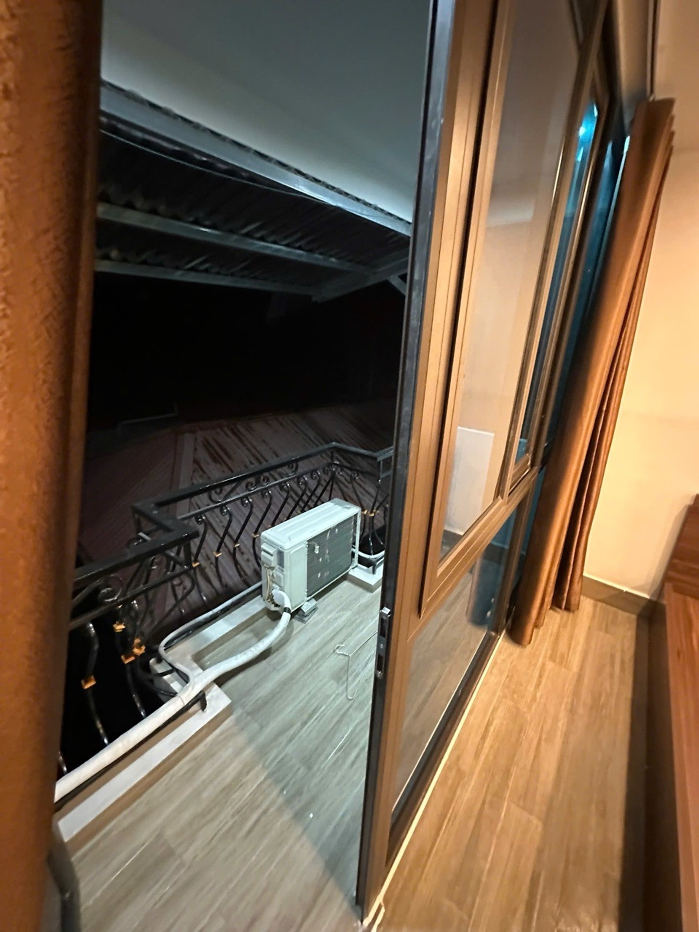 Bán nhà Nguyễn Lương Bằng - diện tích 38m2 4 tầng - Nhà mới, vào ở luôn - giá 7,8 tỷ