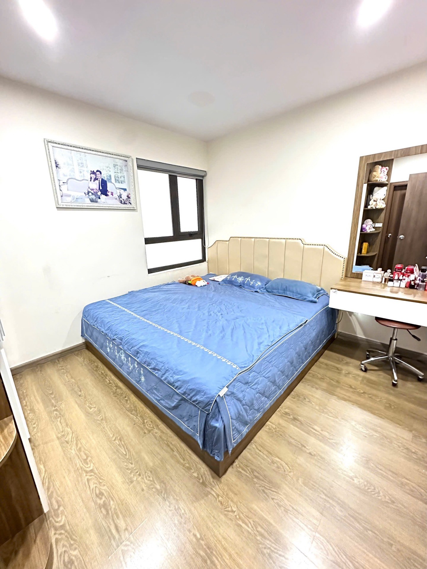 Bán nhà Ngọc Hồi - diện tích 70m2 30 tầng - Căn hộ view hồ Linh Đàm - giá 10,1 tỷ