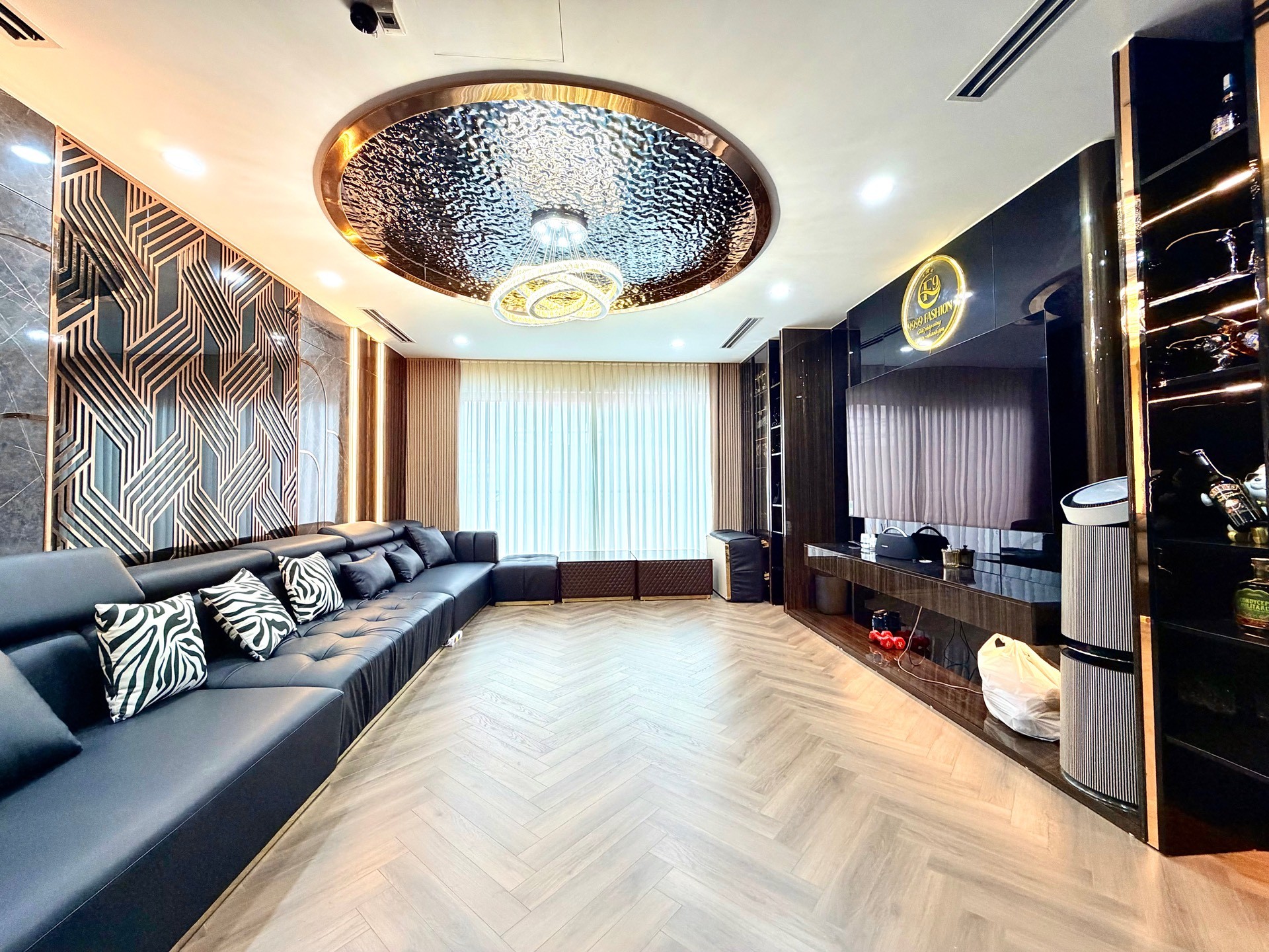 Bán nhà Thọ Lão - diện tích 48m2 8 tầng - Lô góc 2 mặt thoáng - giá 26 tỷ