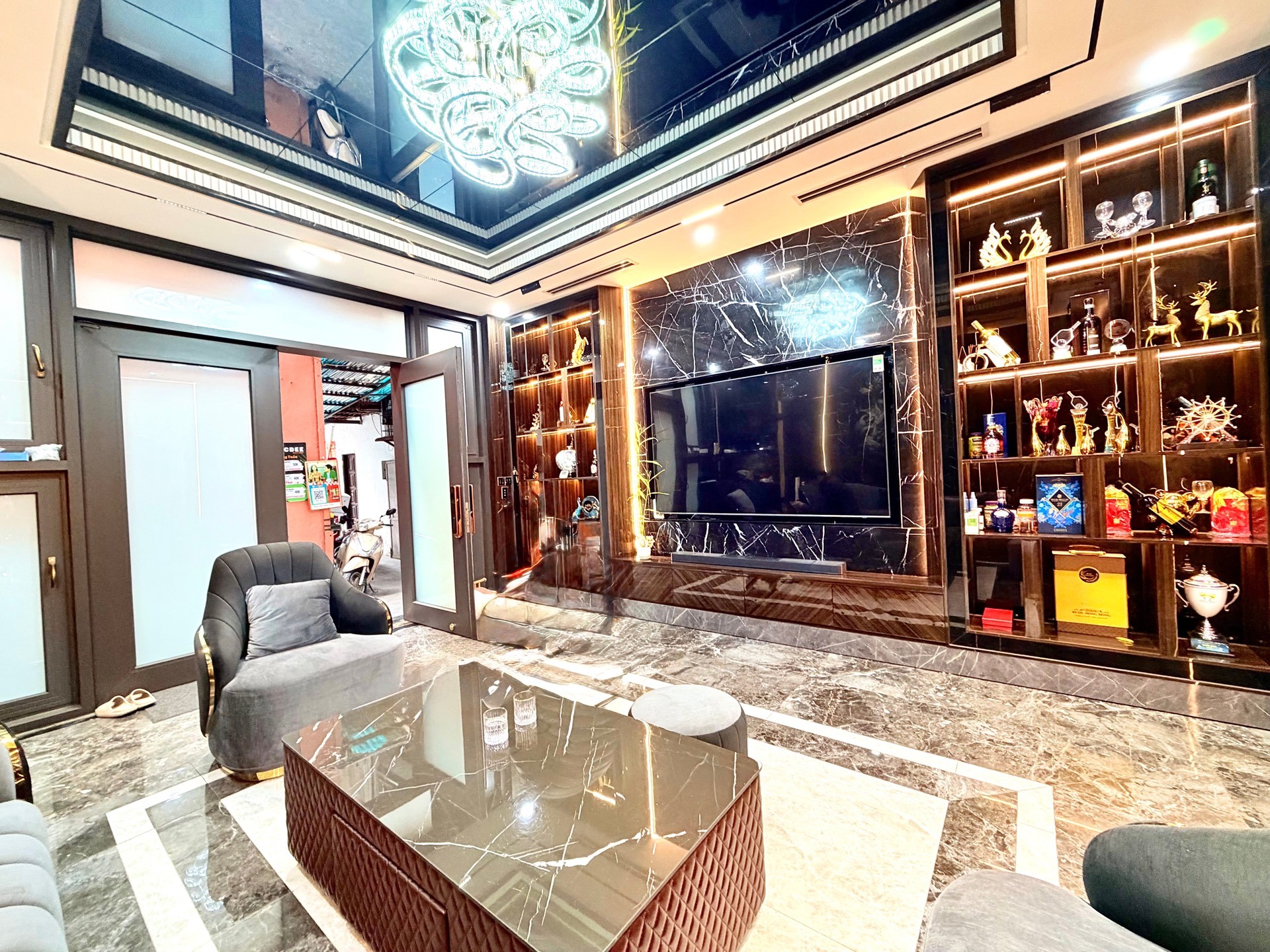 Bán nhà Thọ Lão - diện tích 48m2 8 tầng - Lô góc 2 mặt thoáng - giá 26 tỷ