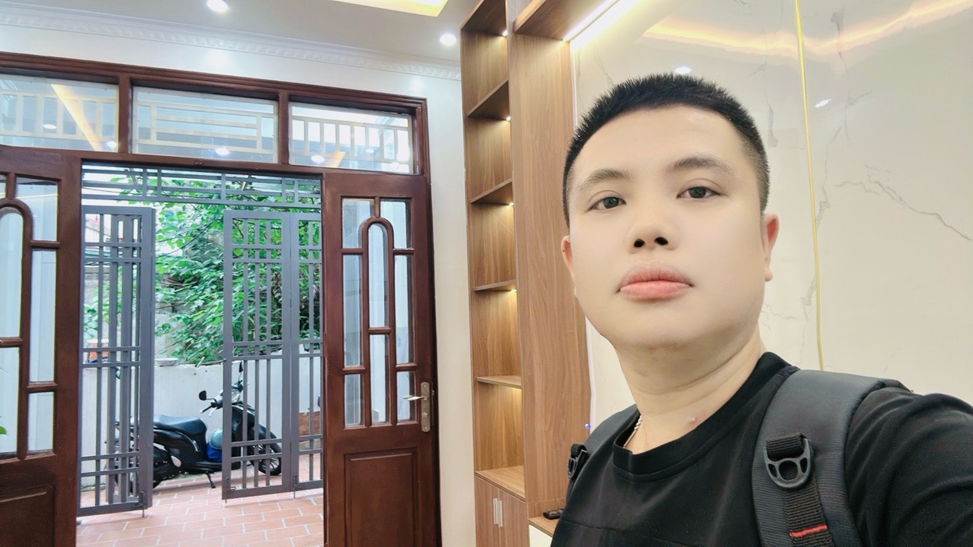 Bán nhà Nam Dư - diện tích 47m2 5 tầng - Nhà đẹp thơm mùi sơn - giá 10,5 tỷ