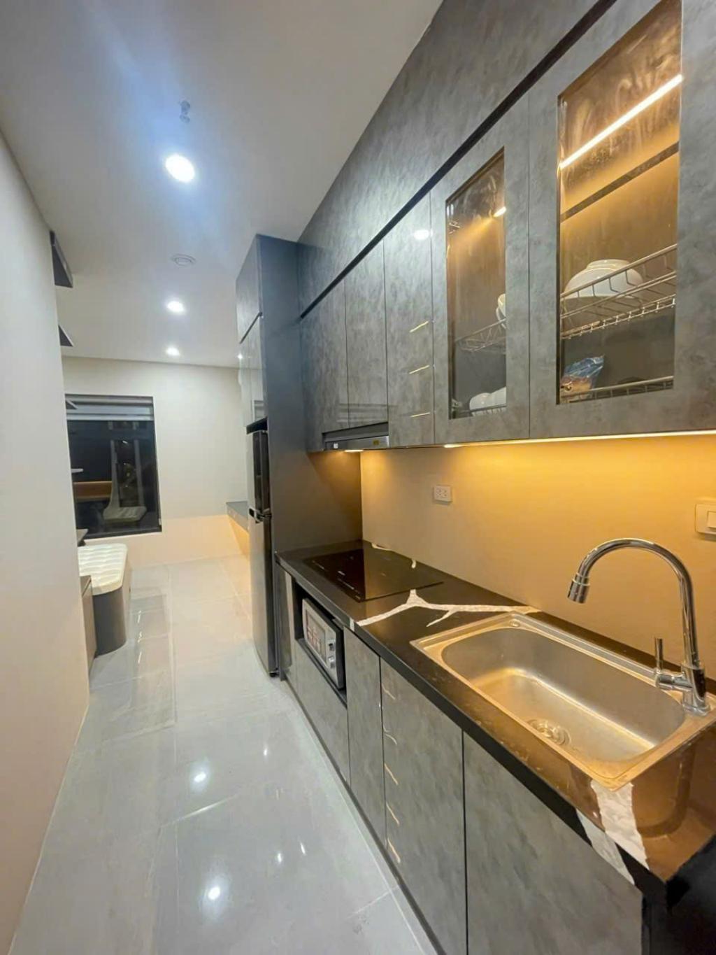 Bán nhà Đại Đồng - diện tích 160m2 6 tầng - Lô góc 2 mặt thoáng - giá 52,5 tỷ