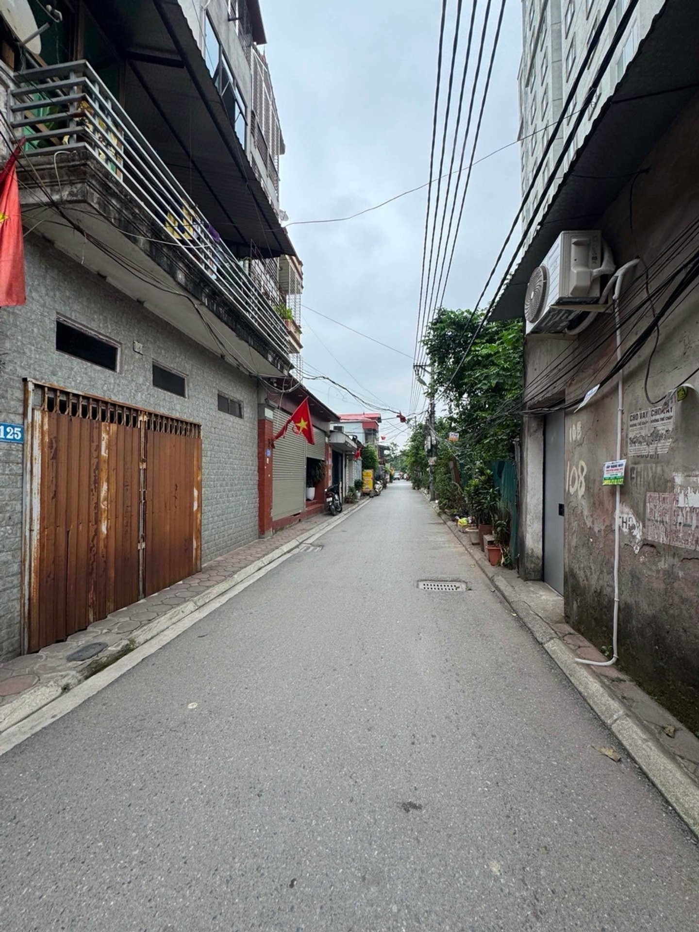 Bán nhà Tam Trinh - diện tích 85m2 2 tầng - ngõ ô tô tránh - giá 17 tỷ
