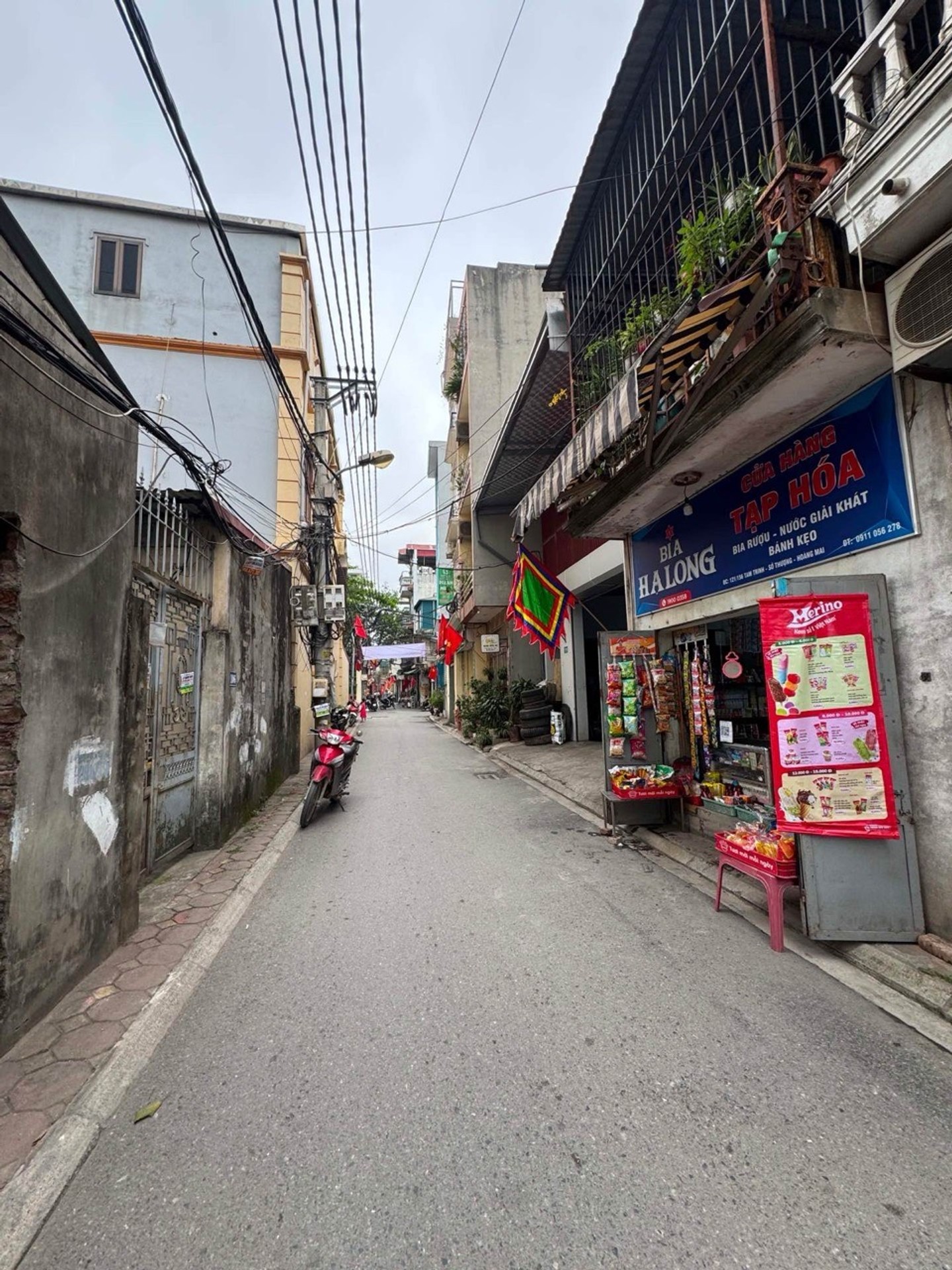 Bán nhà Tam Trinh - diện tích 85m2 2 tầng - ngõ ô tô tránh - giá 17 tỷ